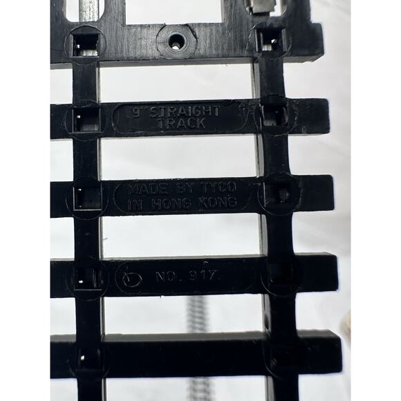 Tyco Train Track HO Scale 25671 18R Curve Terminal Rerailer Vintage 14pc Mixed - Picture 7 of 10